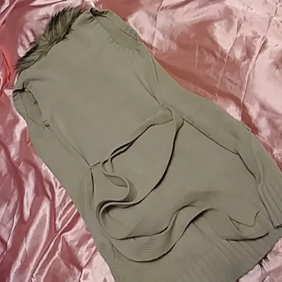 🆑🎉EUC RXB Long Sleeveless Sweater - Picture 2 of 4